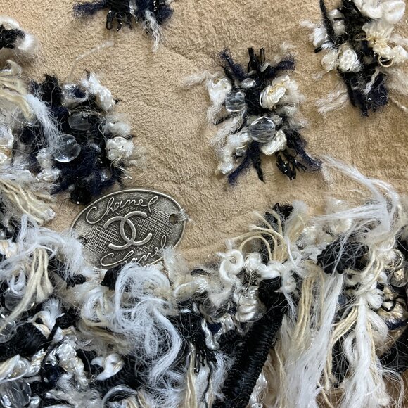 Chanel Beige 2005 Tweed Trimmed Lamb Shearling Scarf - Picture 10 of 10